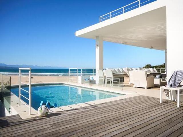 House for sale in Groot Brak Rivier, Western Cape
