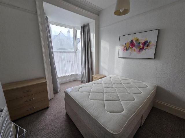 Room for rent in Greenbank, Mount Wise
