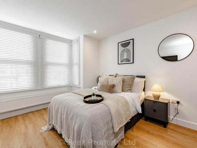 Room for rent in Alton Barnes, Essex