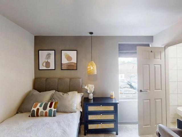Room for rent in Midway, Kent