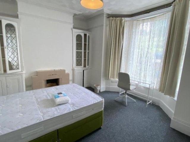 Room for rent in Chatham