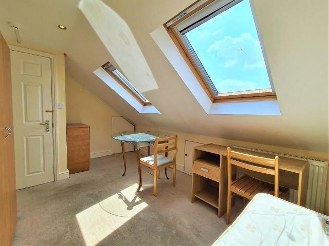 Room for rent in Dollis Hill, Greater London