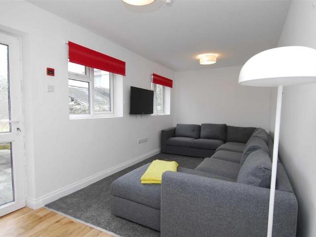Room for rent in Greenbank, Plymouth