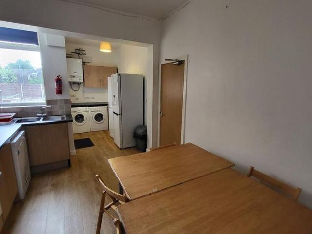 Room for rent in City Centre, Georgia