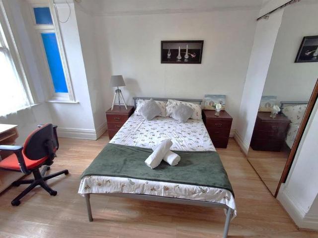 Room for rent in Charminster, Bournemouth