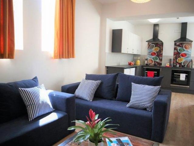 Room for rent in Calderstones