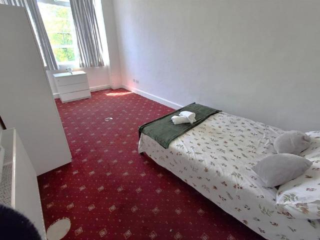 Room for rent in West Cliff, Bournemouth