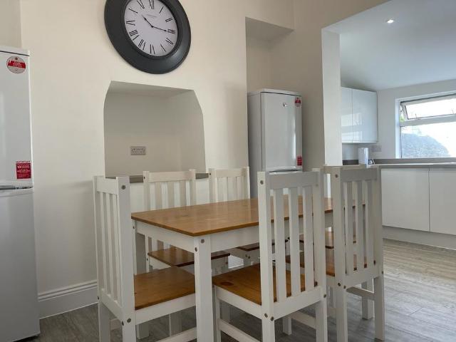 Room for rent in London Borough of Croydon, South Norwood