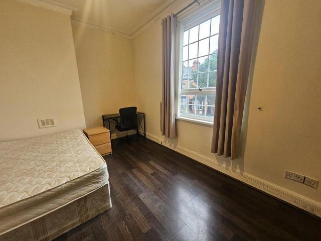 House for rent in Woodhouse, West Yorkshire