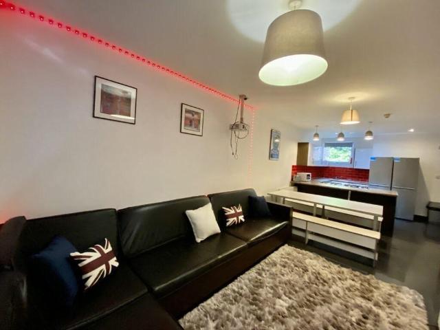 House for rent in Georgia, Greater Manchester