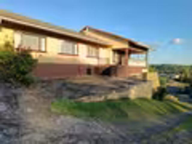 House for sale in Chatsworth, Kwazulu-natal