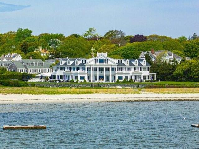 House for sale in Hyannis Port, Hyannis