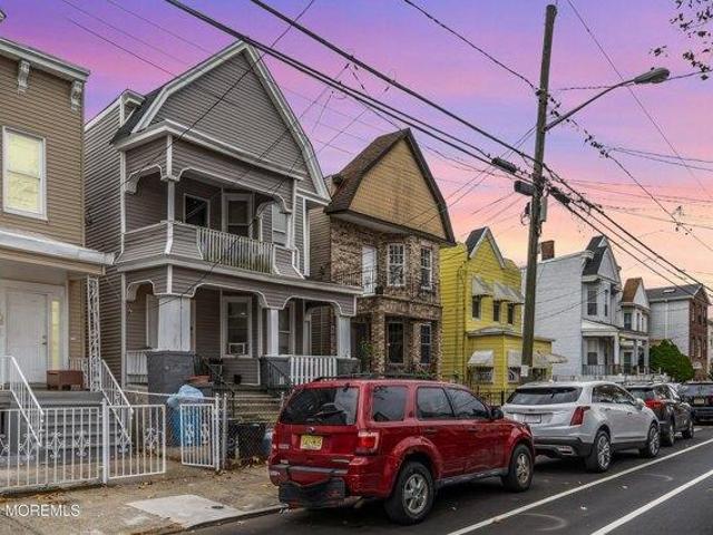 House for sale in Hudson, New Jersey