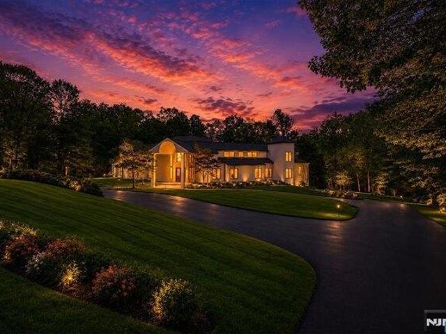 House for sale in Kinnelon, Morris County