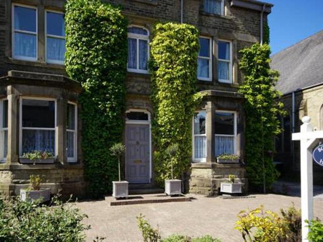 House for sale in Charlesworth, East Midlands