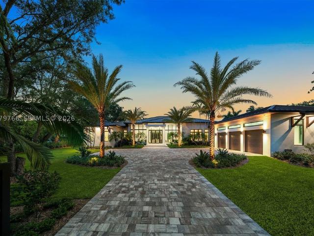 Detached House for rent in Pinecrest, Florida