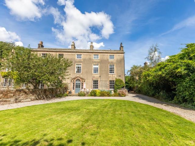 House for sale in Slyne-with-Hest, Bare