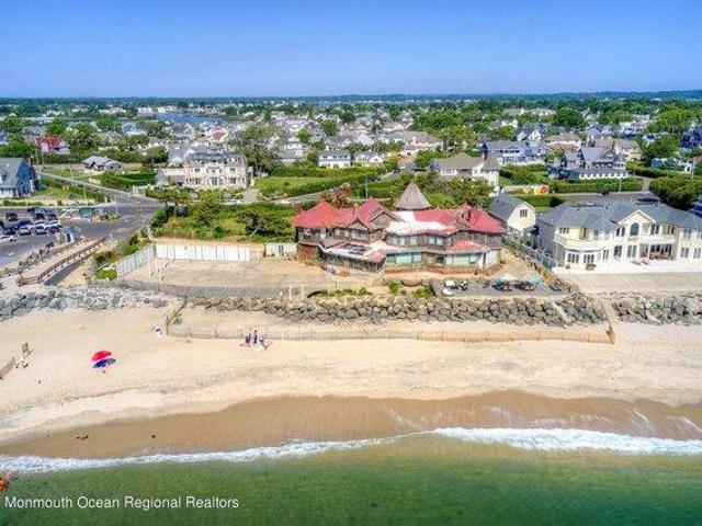 House for sale in Monmouth, New Jersey