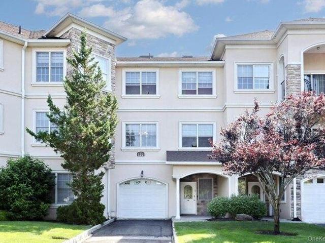 Condo for sale in Rockland, New York