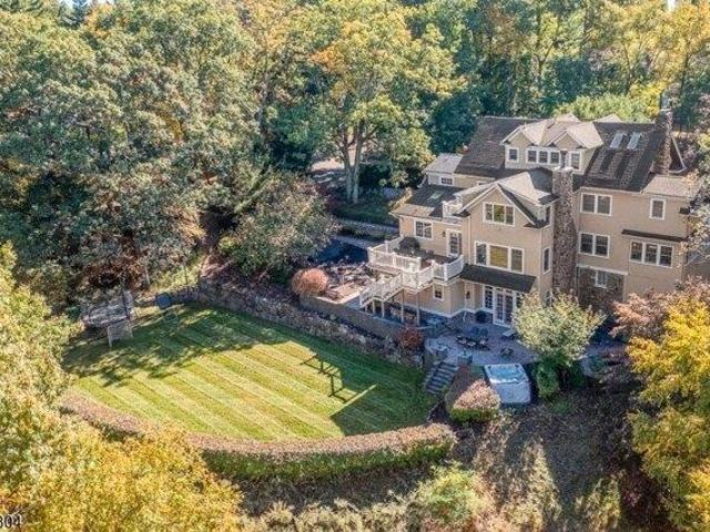 House for sale in Mountain Lakes, New Jersey
