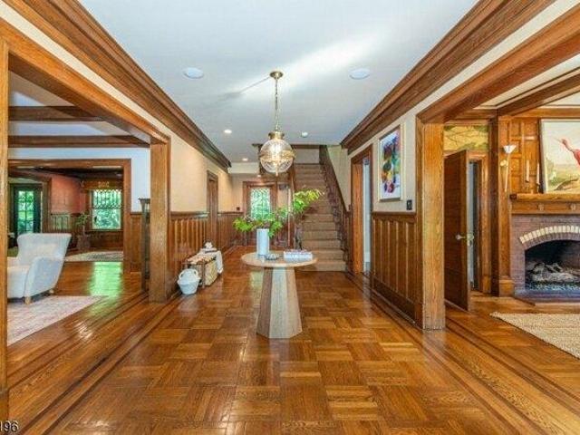 House for sale in Mountain Lakes, New Jersey