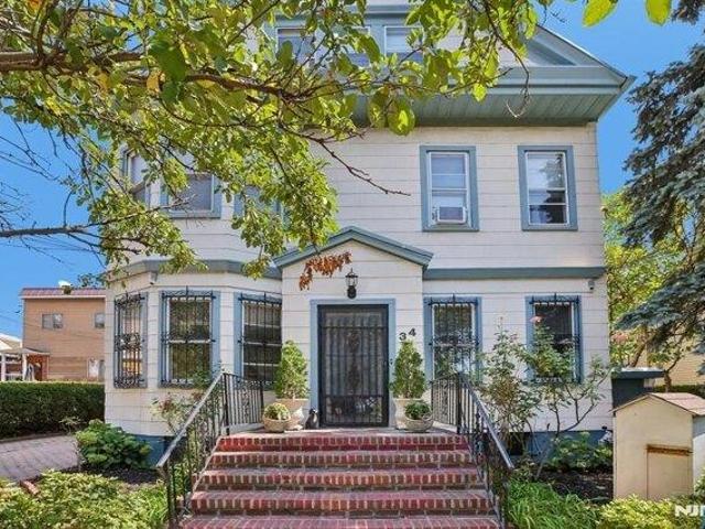 House for sale in Newark, New Jersey