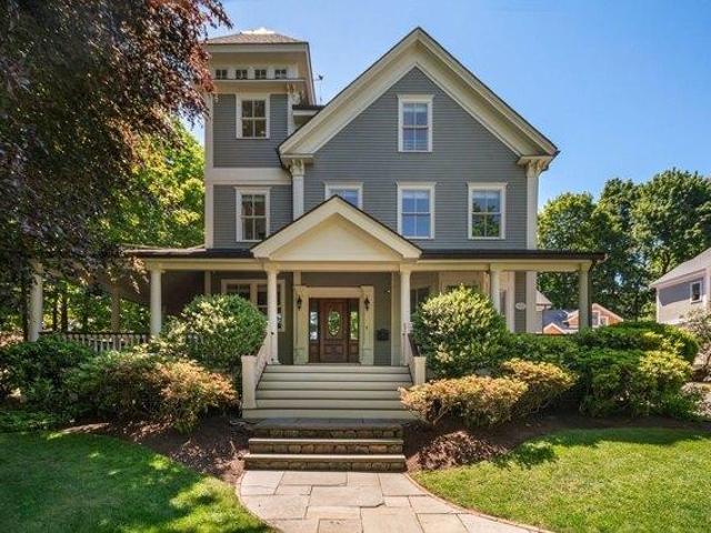House for sale in West Newton, Newton