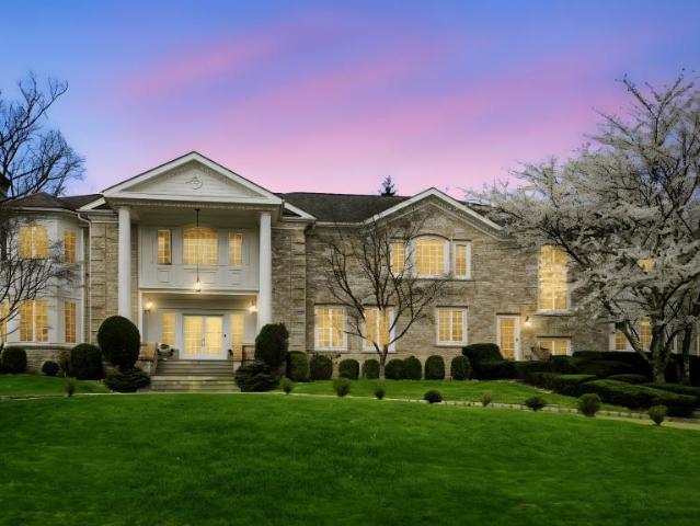 House for sale in Mamaroneck, New York