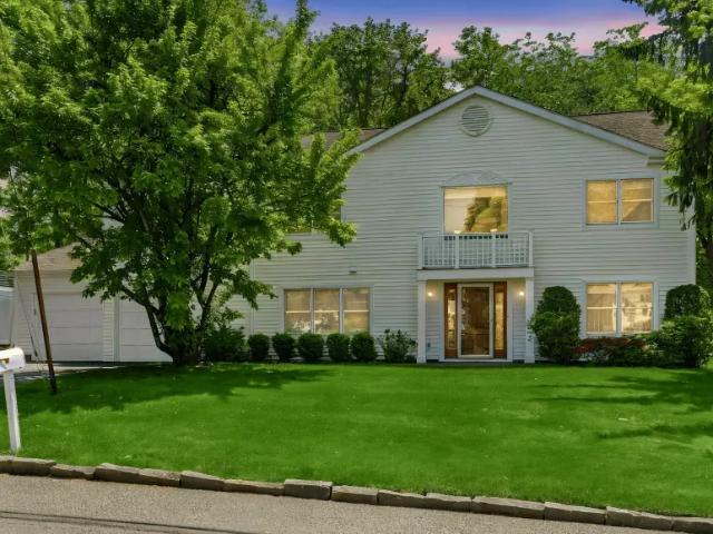 House for sale in New Rochelle, New York