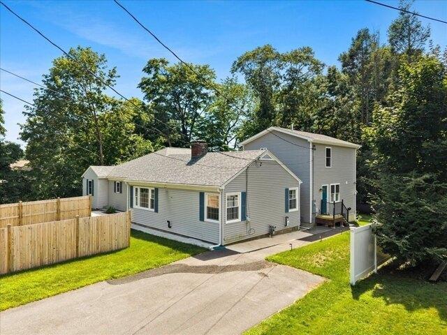 House for sale in Plainville, Massachusetts