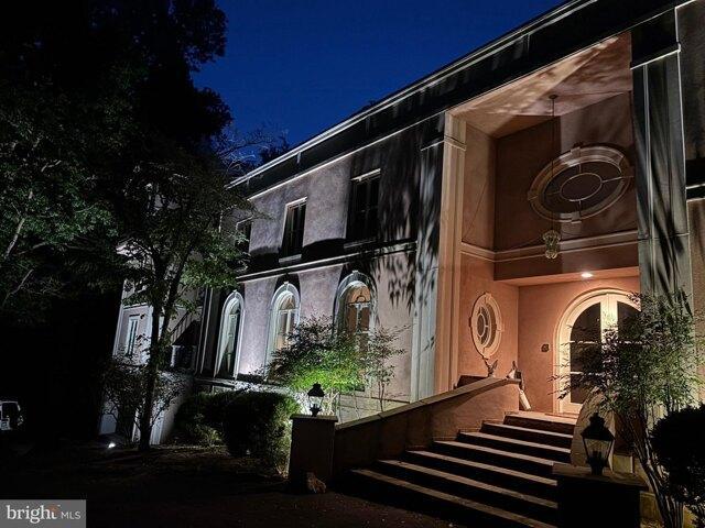 House for sale in Potomac