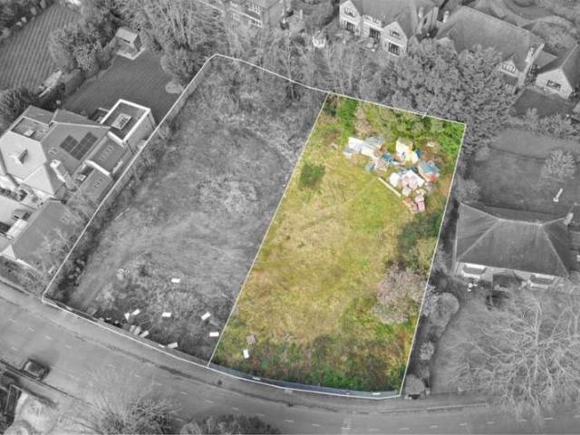 Property for sale in Beaconsfield, Knotty Green