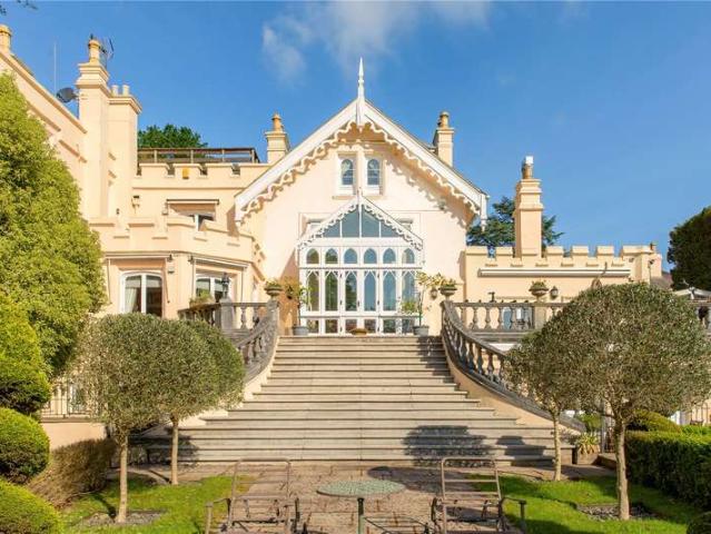 Property for sale in Mill Hill, Greater London
