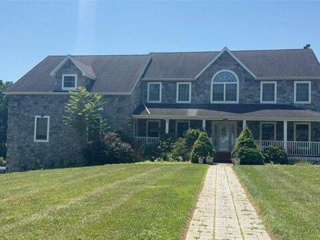 House for sale in Blooming Grove, New York