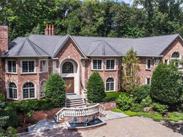 House for sale in Saddle River, New Jersey