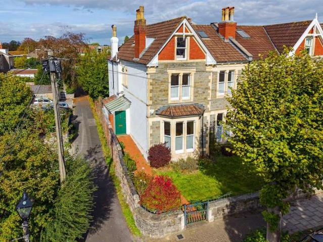 Farm for sale in Henleaze, Bristol
