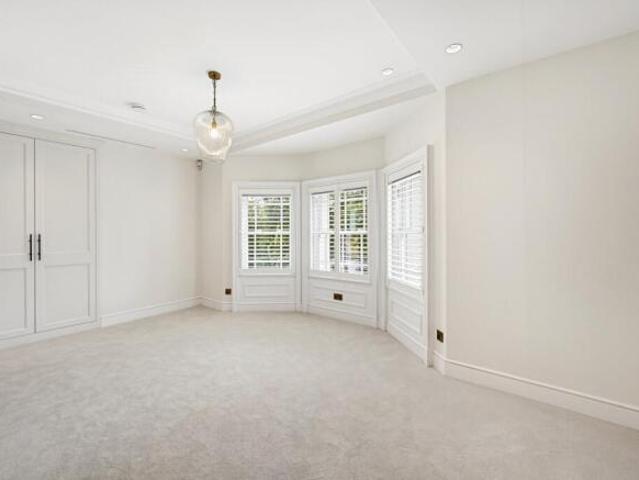 Farm for rent in City of Westminster, Greater London