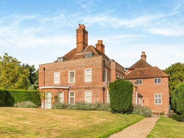 House for rent in Blackhills, Surrey