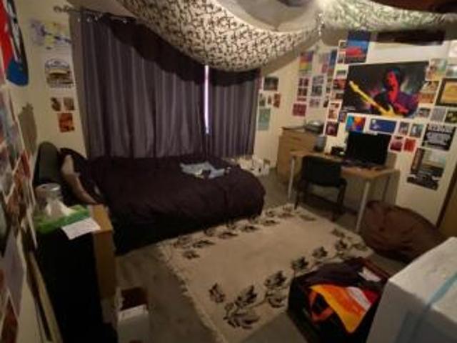 Room for rent in West Yorkshire