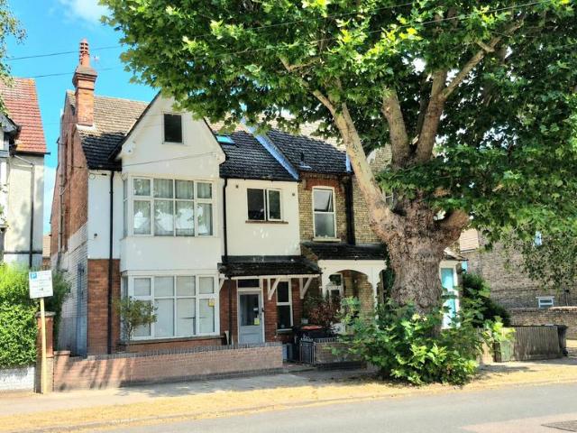 House for sale in Harpur, Bedford