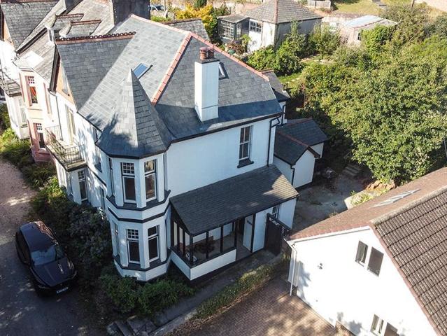 House for sale in Weir Quay, Devon