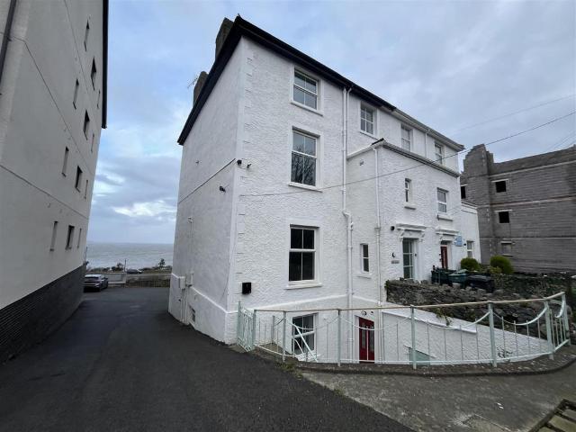House for sale in Pen-y-Cae, Penmaenmawr