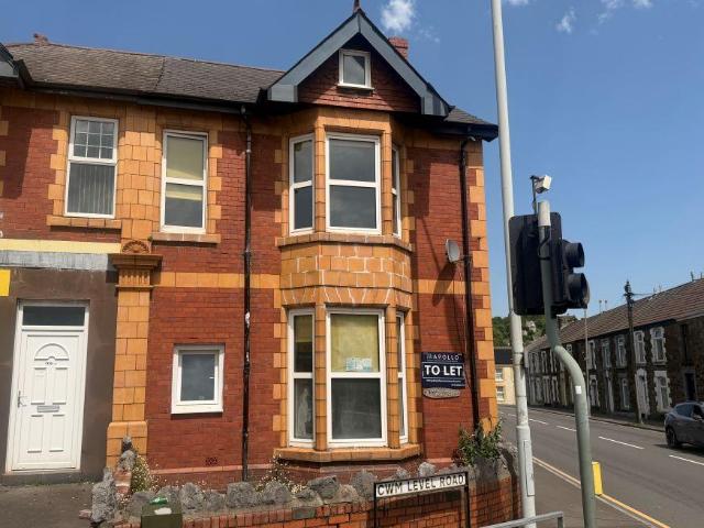 House for sale in Mynyddbach, Nangreaves