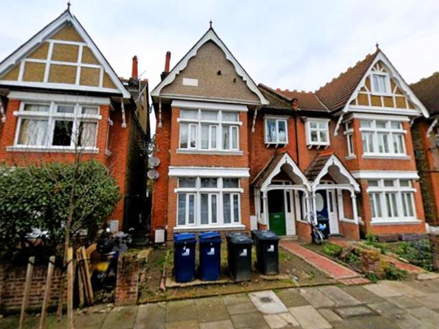 House for sale in London Borough of Ealing, Greater London