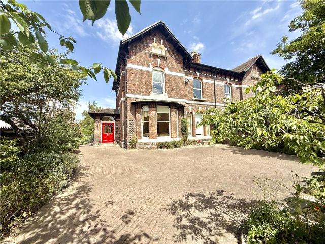 House for sale in Waterloo, Great Crosby
