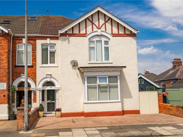 House for sale in Cleethorpes, North East Lincolnshire