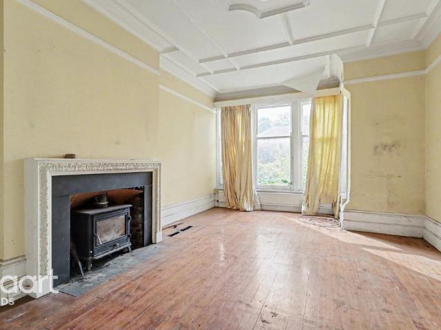 House for sale in Chapeltown, West Yorkshire
