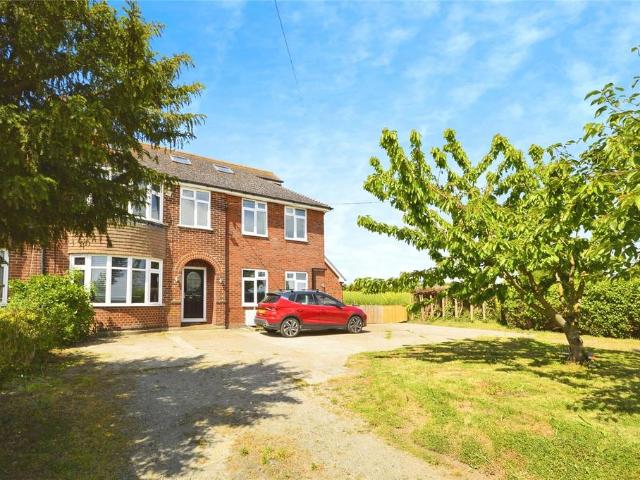House for sale in Allhallows