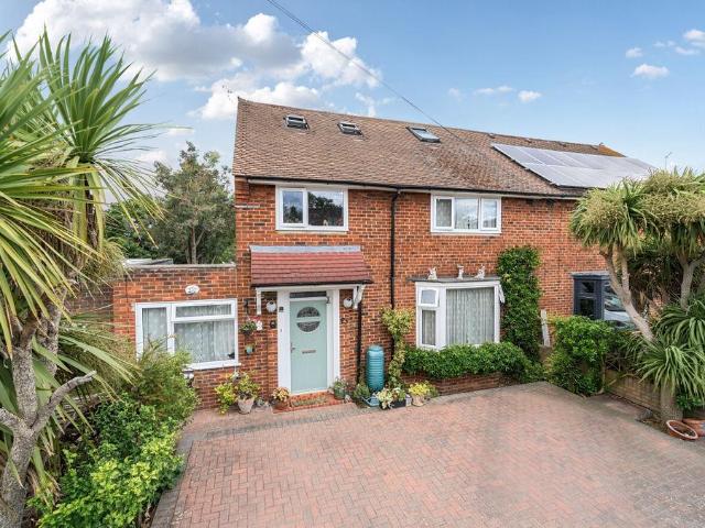 House for sale in Avery Hill, Greater London