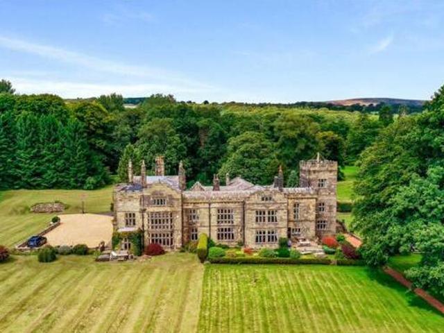 House for sale in Burnley, Lancashire